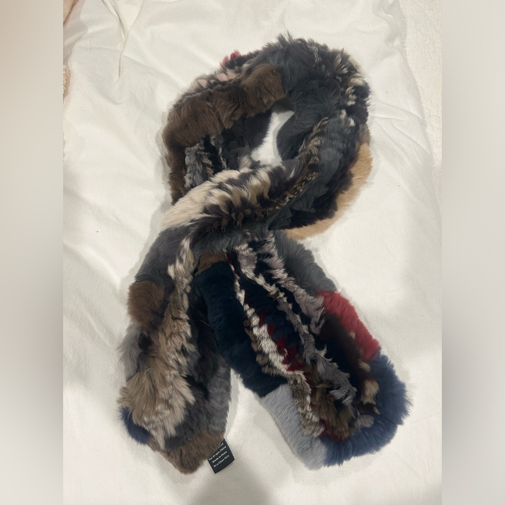 Never Worn Surell Fur Scarf
